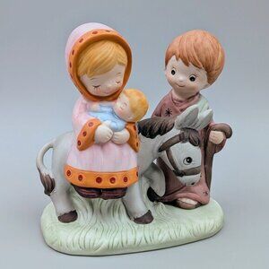 Vintage HOMCO Porcelain Holy Family Nativity Christmas Figurine